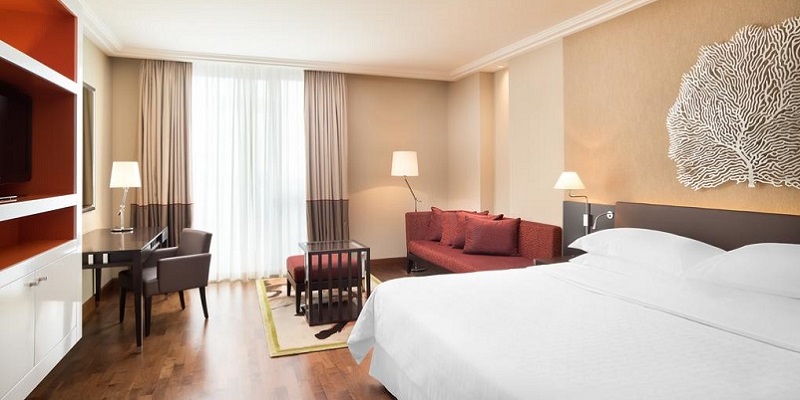 The Best & the Top 5 Star Hotels in Bratislava Slovakia old town • Sheraton Bratislava Hotel